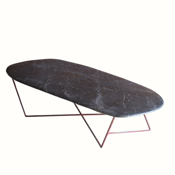 Black marble-effect coffee table with oval top and slim metal frame, dark finish