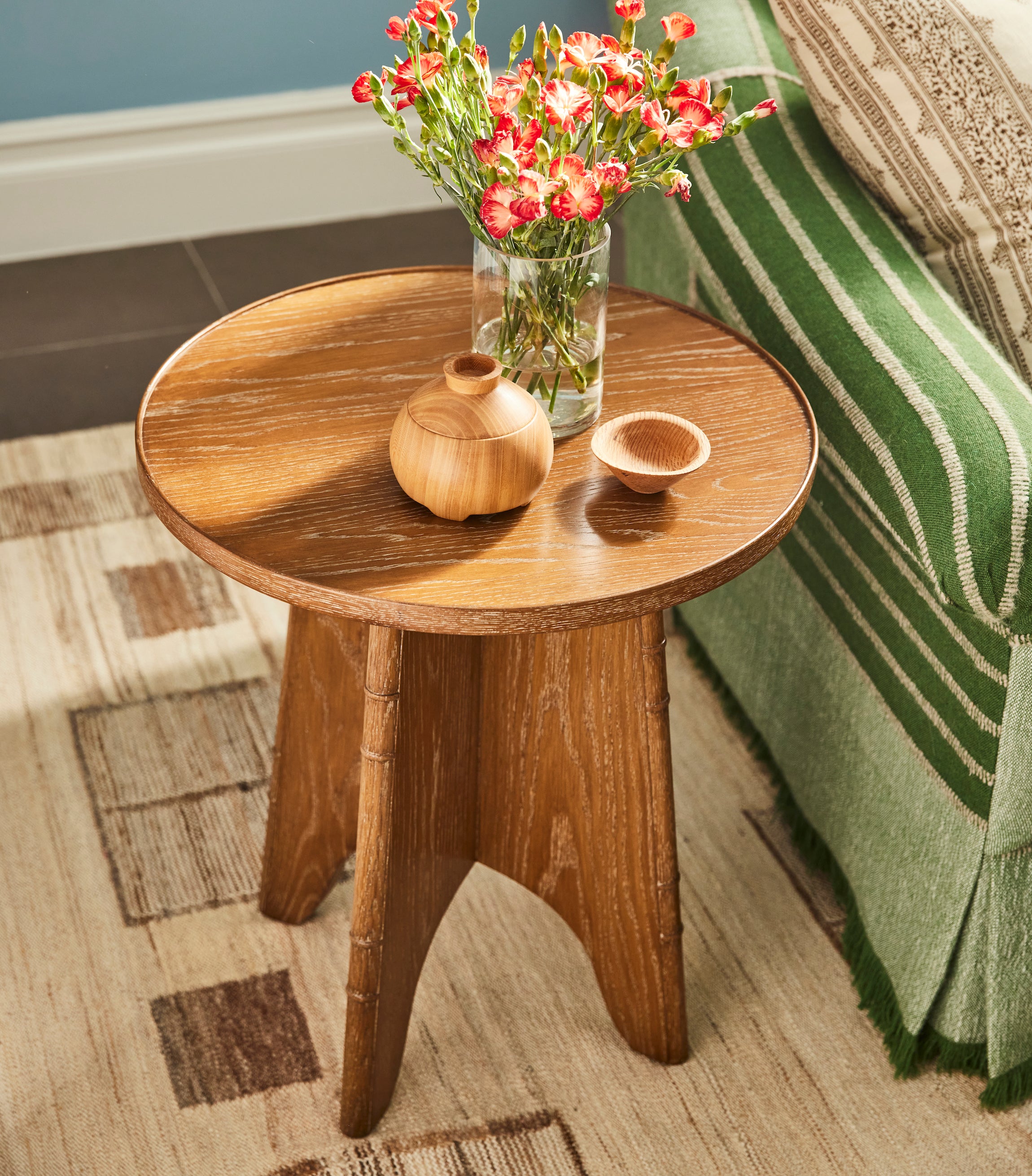 Palisades Drinks Table